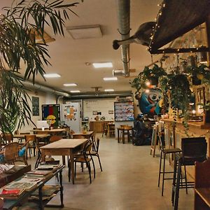 Le Flaneur Guesthouse